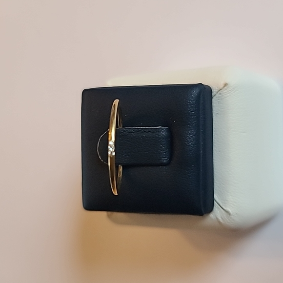 Jewelry - 14KT gold and diamond ring